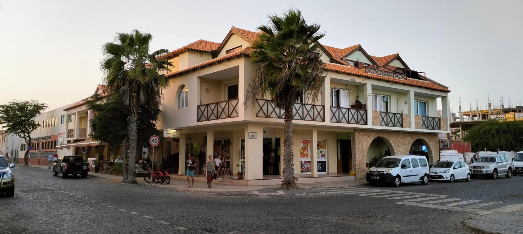 Residencial Ilha Do Maio App 101 Apartamento *